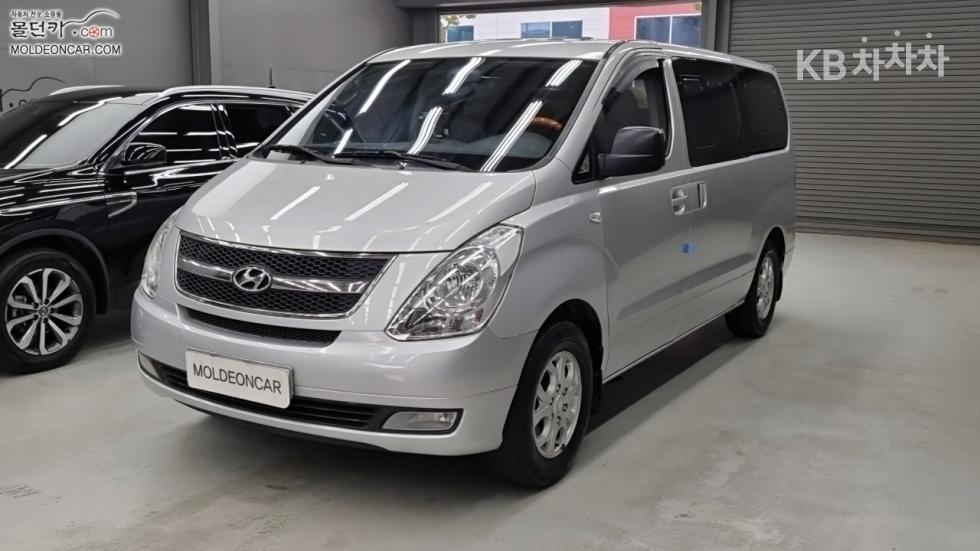 Hyundai H1 Hyundai Х1 Grand 12/9 -местен LPi- Wagon CVX Premi